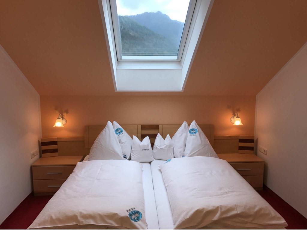 Haus Seeromantik Hotel Sankt Wolfgang im Salzkammergut Ngoại thất bức ảnh